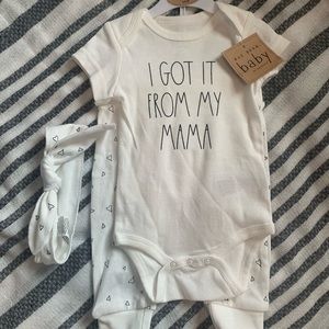 🆕 NWT Rae Dunn Baby Girl Outfit Set Size 3-6 months